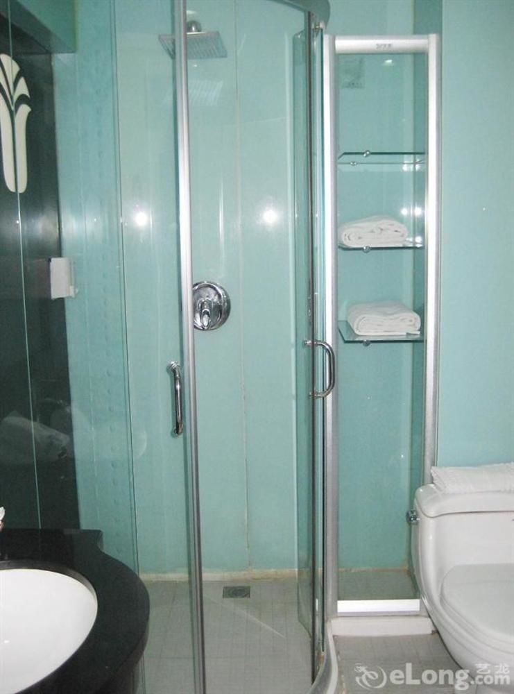 June Hotel Changchun Extérieur photo