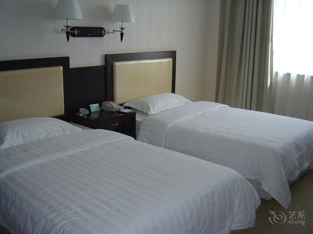 June Hotel Changchun Extérieur photo