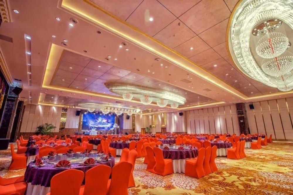 June Hotel Changchun Extérieur photo