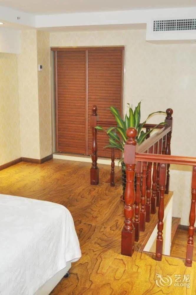 June Hotel Changchun Extérieur photo