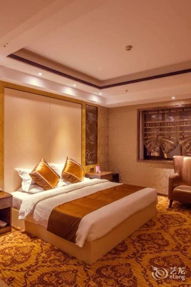June Hotel Changchun Extérieur photo