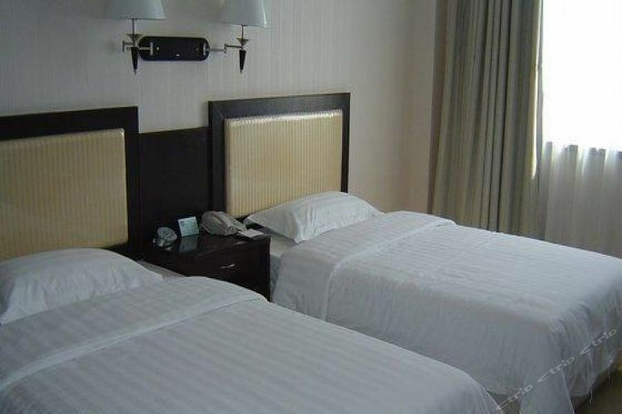 June Hotel Changchun Extérieur photo